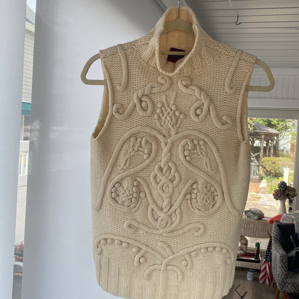 Kenzo paris designer cream sweater sleeveless size M